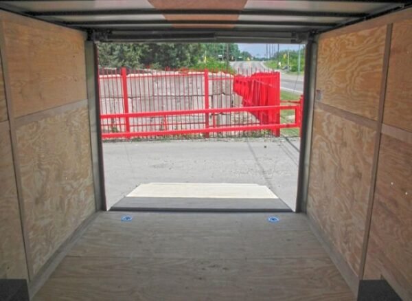 Enclosed Trailer 8.5’x24′ Red – Motorcycle Trailer Car Truck Argo ATV Hauler Storage - Image 9