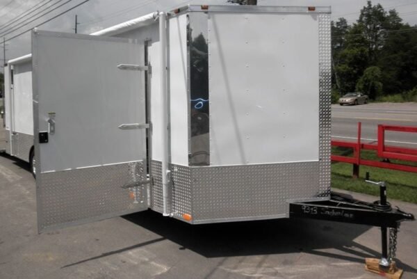 Enclosed Trailer 8.5’x24′ White – Lawn Mower Car Bike Hauler Storage - Image 4