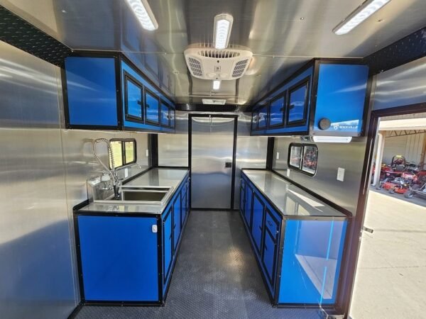 8.5′ X 26′ Concession Trailer BBQ Competition Event Toy Hauler - Image 11