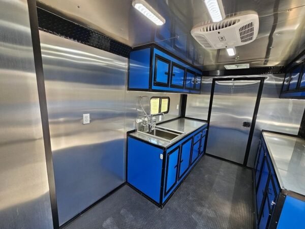 8.5′ X 26′ Concession Trailer BBQ Competition Event Toy Hauler - Image 12