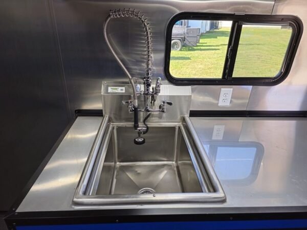 8.5′ X 26′ Concession Trailer BBQ Competition Event Toy Hauler - Image 16