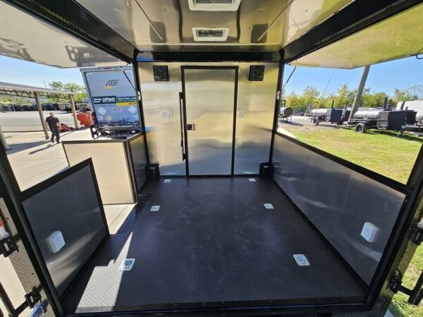 8.5′ X 26′ Concession Trailer BBQ Competition Event Toy Hauler - Image 17