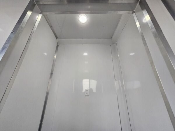 8.5′ X 24′ Custom Enclosed Dressing Room Trailer - Image 11