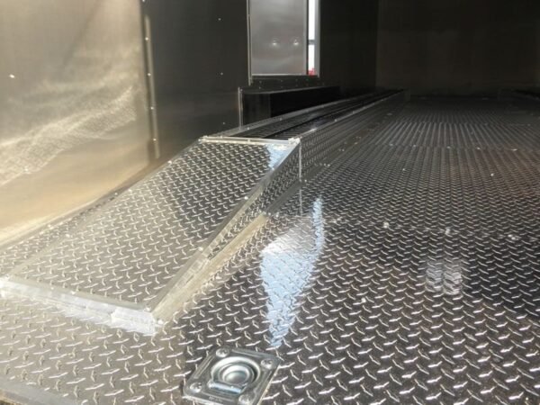 Enclosed Trailer 8.5’x24′ White – Cargo Bike Car Hauler Storage - Image 11