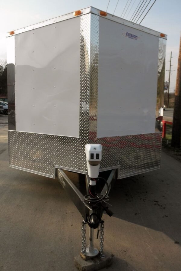 Enclosed Trailer 8.5’x24′ White – Cargo Bike Car Hauler Storage - Image 10
