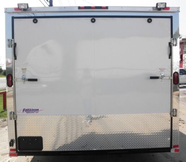 Enclosed Trailer 8.5’x26′ White – Car Motorcycle Hauler Storage - Image 2