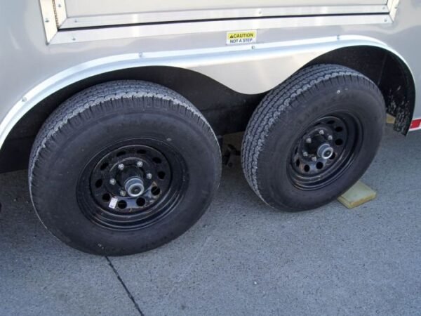 8.5×20 Silver V-Nose Slant Top Enclosed Trailer (2) 5200lb Axles - Image 11