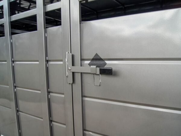 24ft Charcoal Gooseneck Livestock Trailer with Padded Floors (2) 7K Axles - Image 13