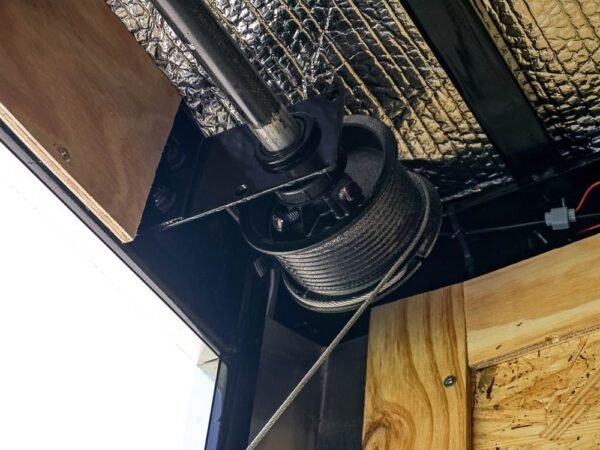 8.5×18 Custom Two-Tone Enclosed Trailer with Rubber Floor Storage - Image 5
